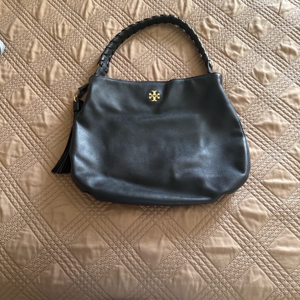 Tory Burch Black Leather Shoulder Bag